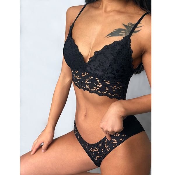 HLS Sexy French Deep V Bra and Pantie Set.